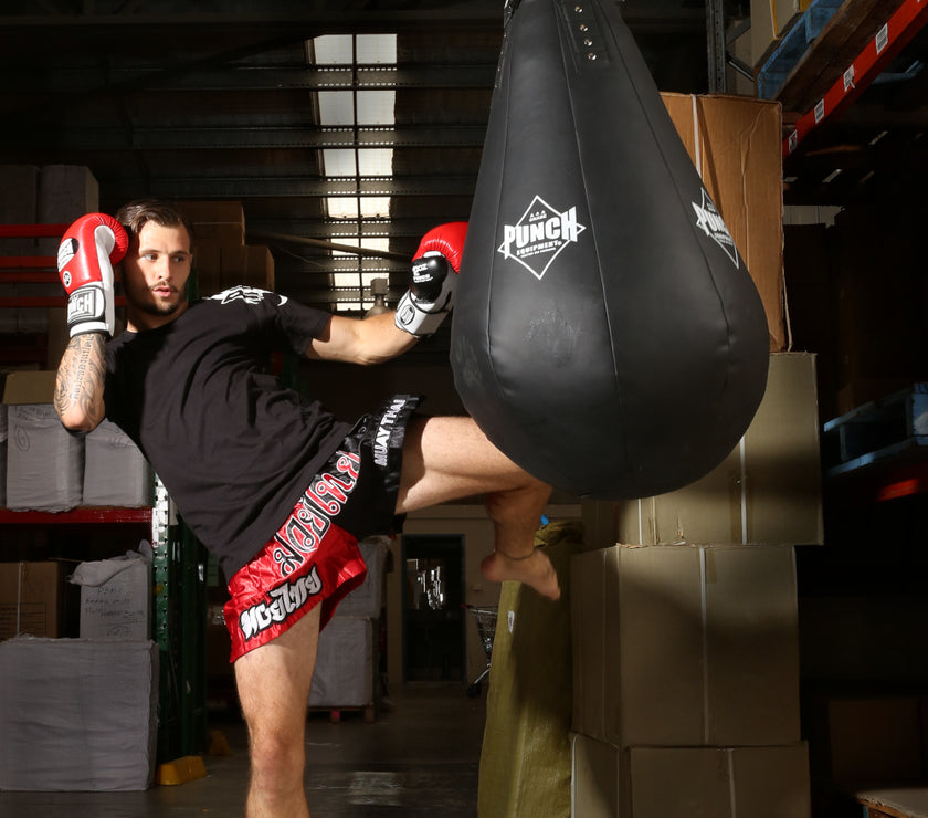 BLACK DIAMOND™ 4FT TEAR DROP BOXING BAG