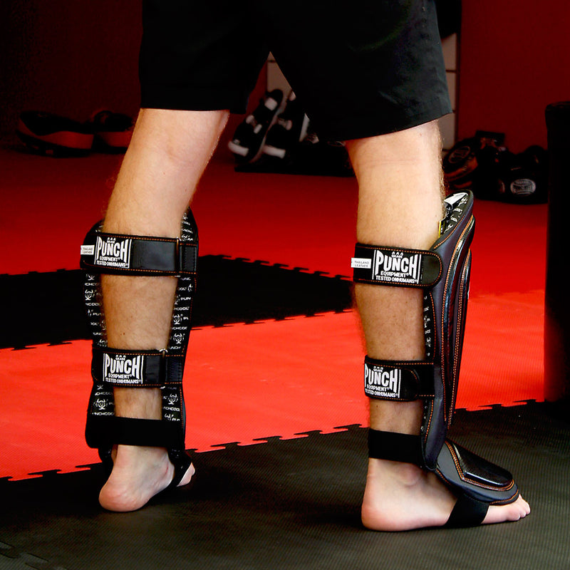 PRECISION BLACK DIAMOND™ SHIN GUARDS / PADS